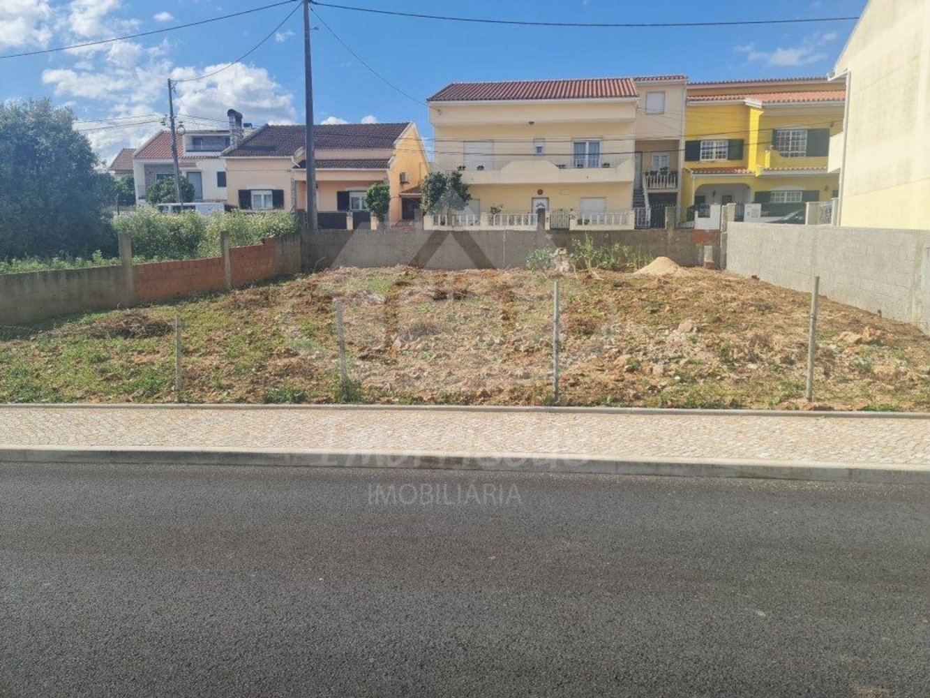  Land in Loures, Portugal No. 307523