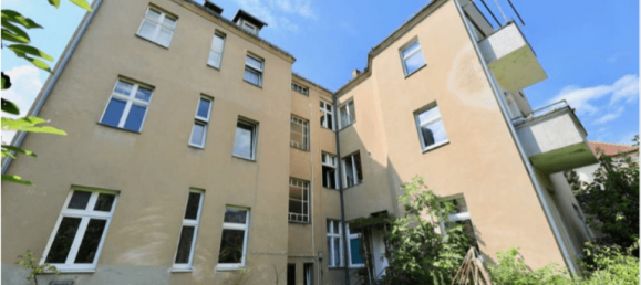 Квартира с 2 комнатами в Лихтерфельде, Германия № 23550 4