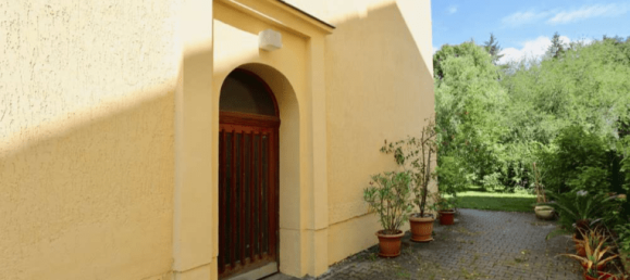 Квартира с 2 комнатами в Лихтерфельде, Германия № 23550 2