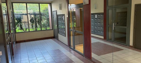 Квартира с 2 спальнями в Пантен, Франция № 173201 16