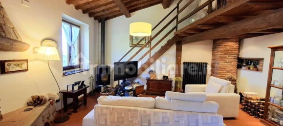 2 bedrooms House in Capraia e Limite, Italy No. 50496 16