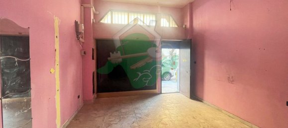 23m² Commercial property in Foggia, Italy No. 188128 6