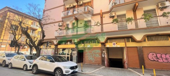 23m² Commercial property in Foggia, Italy No. 188128 2