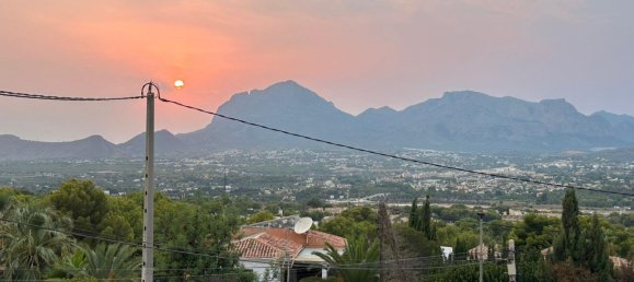 4 dormitorios villa en venta en L'Alfàs del Pi, Alicante, Comunidad Valenciana, Spain № 365638 14