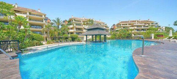 3 Schlafzimmer Wohnung in Marbella, Spain, Nr. 166795 38