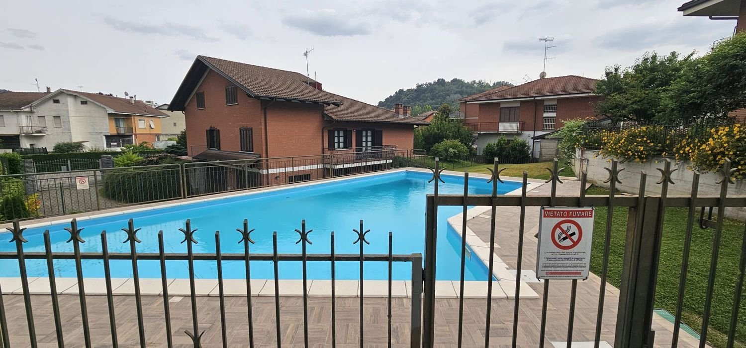 5 bedrooms Duplex in Casalborgone, Italy No. 79409