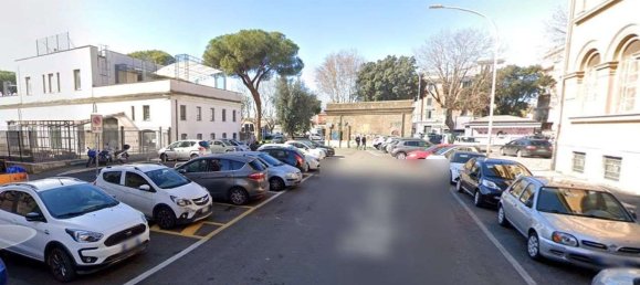 71m² Commercial property in Rome, Italy No. 205511 35