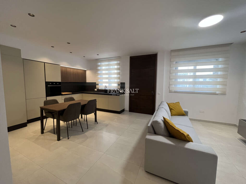 2 bedrooms Maisonette in Swieqi, Malta No. 10404