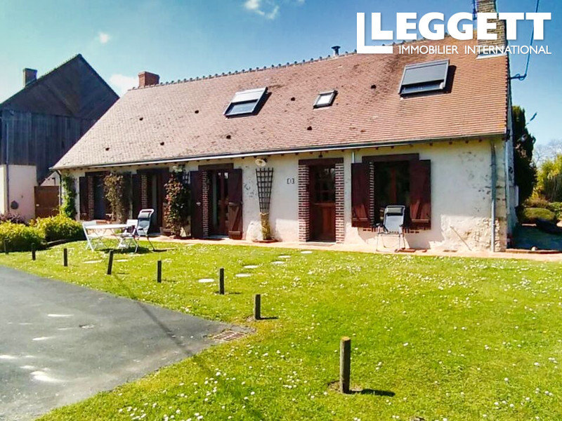 Casa de 3 dormitorios en Orleans, France No. 90332