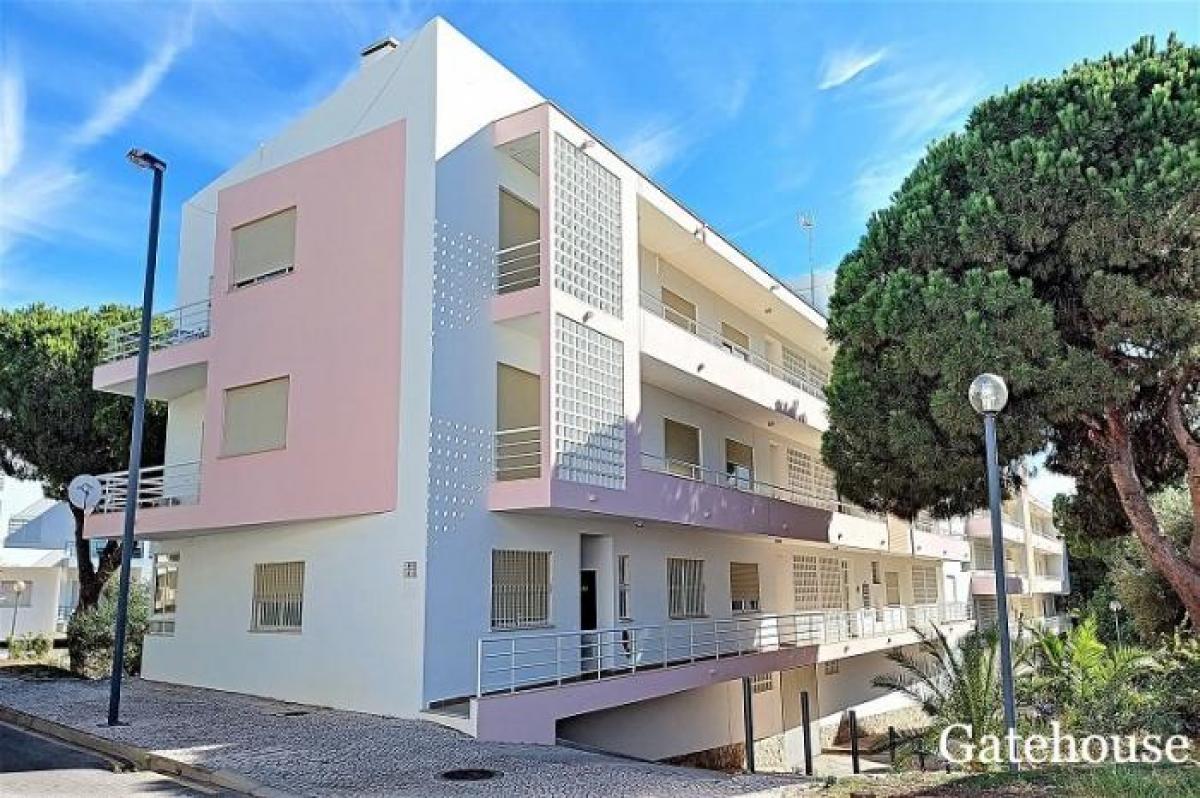 2 bedrooms Apartment in Albufeira, Portugal No. 6145