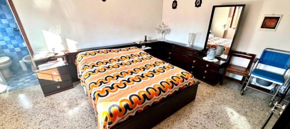 Studio in Venice, Italy No. 37252 14