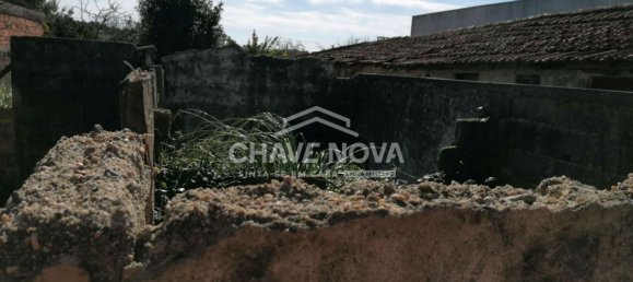 2 bedrooms House in Silvalde, Portugal No. 64386 2