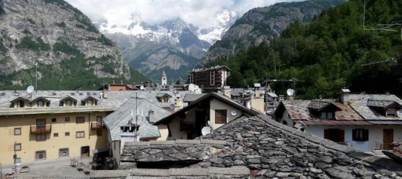 Квартира с 4 комнатами в Курмайёр, Италия № 11644 19