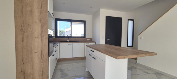 4 bedrooms Villa in Pyrenees-Orientales, France No. 278412 8