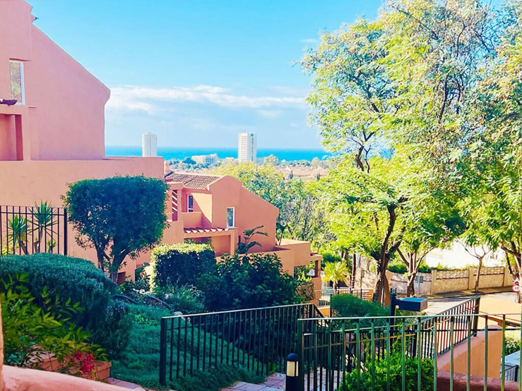 3 bedrooms Apartment in Marbella, Spain No. 185270