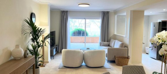 3 bedrooms Apartment in Marbella, Spain No. 185270 3