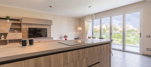 Квартира с 3 спальнями в Сент-Джулианс, Мальта № 4360 10