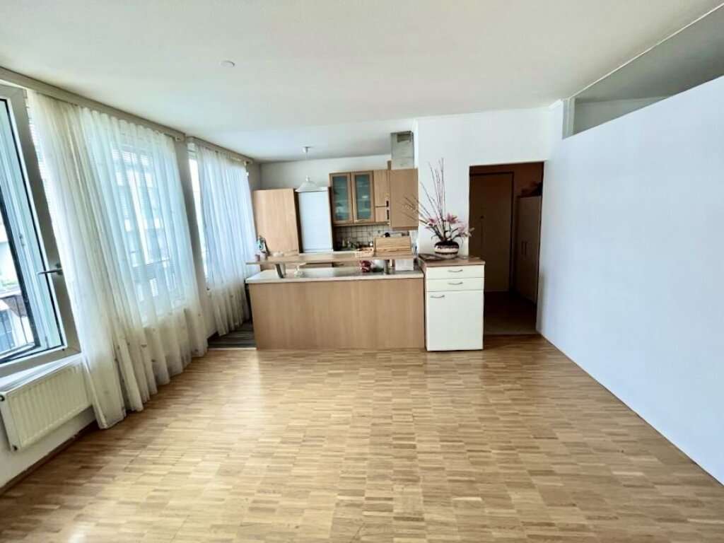 4غرفة شقة في Vienna, Austria رقم 123840