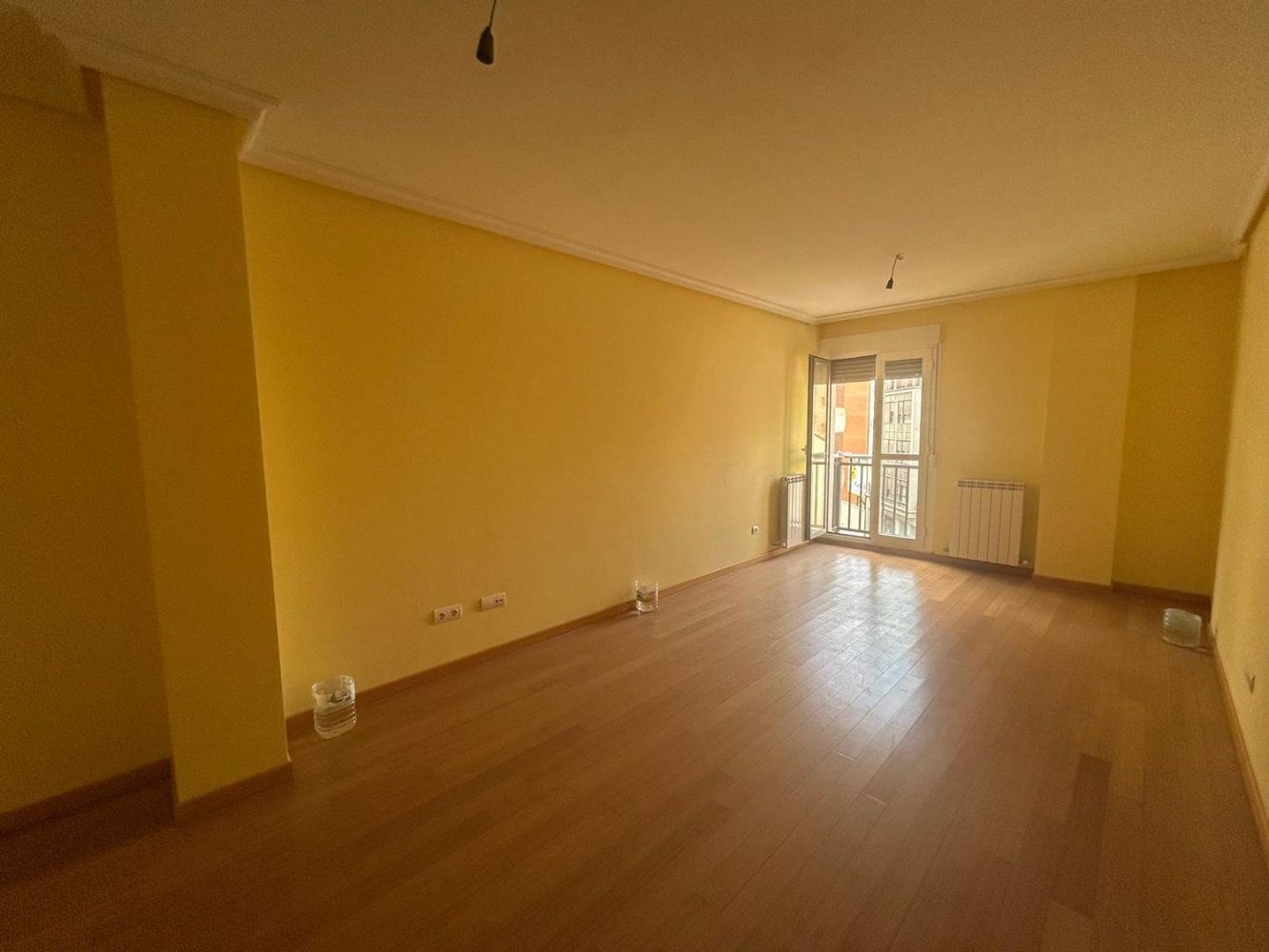 Квартира с 3 спальнями в Самора, Испания № 192878