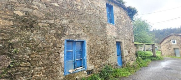 Дом с 3 спальнями в Ла-Корунья, Испания № 109580 2