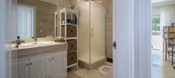 Apartamento T2 em Marbella, Spain N.º 147170 15