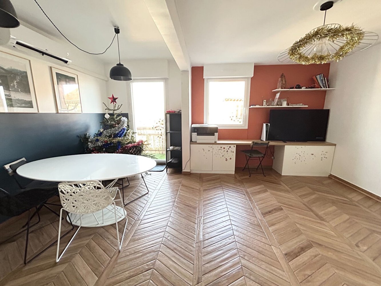 Duplex T2 em Sartrouville, France N.º 170468