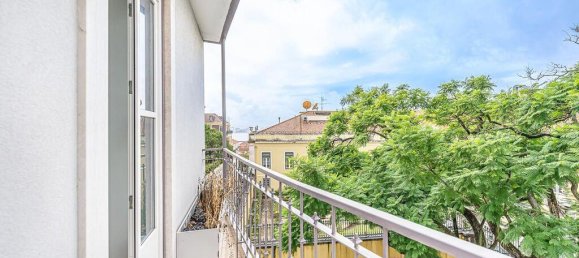 2 bedrooms Apartment in Lisbon, Portugal No. 97568 12