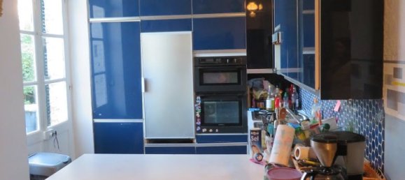 6 bedrooms House in Neuvilly, France No. 92413 3