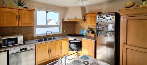 3 bedrooms House in Andolsheim, France No. 63905 6