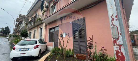 Apartamento de 4 dormitorios en Aci Sant'Antonio, Italy No. 327991 3