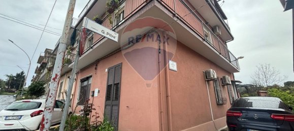 Apartamento de 4 dormitorios en Aci Sant'Antonio, Italy No. 327991 2