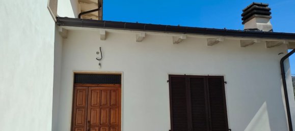 4 rooms Apartment in Lettomanoppello, Italy No. 251908 6