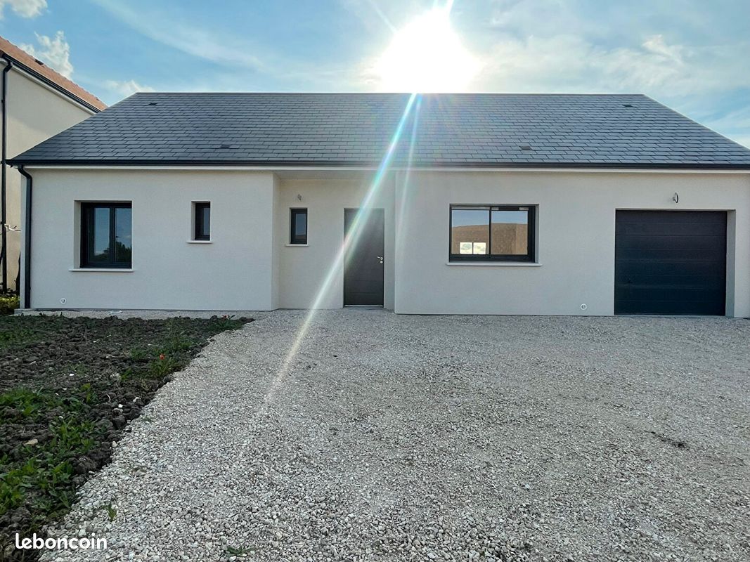 3 bedrooms House in Boigny-sur-Bionne, France No. 262505