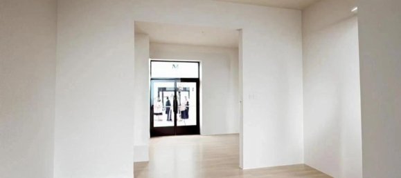 133m² Commercial property in Eixample, Spain No. 170703 6