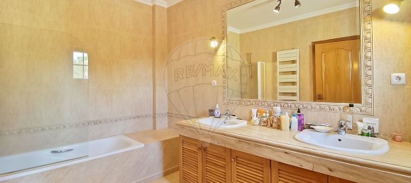 4 bedrooms House in Benavente, Portugal No. 24190 4