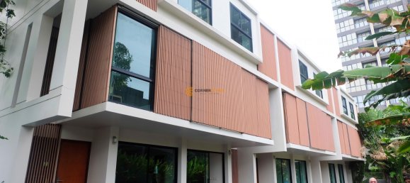 660m² Cafe / restaurant in Pattaya, Thailand No. 22219 2