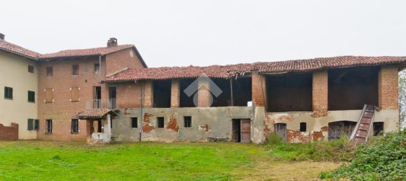 3 bedrooms House in Riva presso Chieri, Italy No. 263402 8