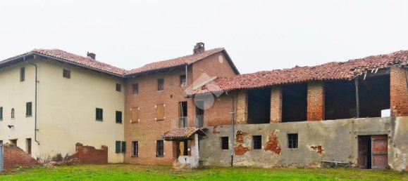 3 bedrooms House in Riva presso Chieri, Italy No. 263402 4