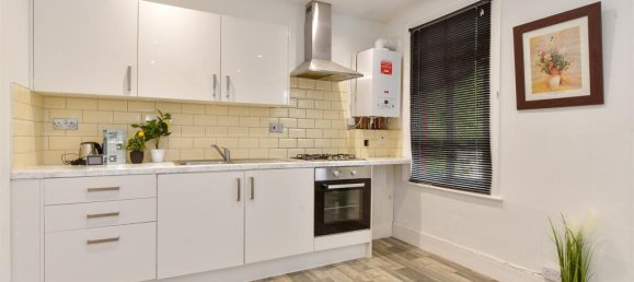 2 bedrooms Maisonette in Leyton, United Kingdom No. 4033 3
