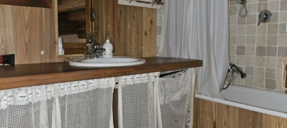 3 rooms House in Rabbi, Italy No. 71292 32