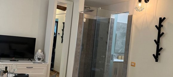 Studio in Blevio, Italy, Nr. 254633 11