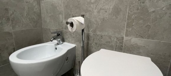 Studio in Blevio, Italy, Nr. 254633 25