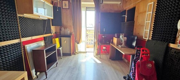 2 bedrooms Apartment in Milan, Italy No. 379104 17