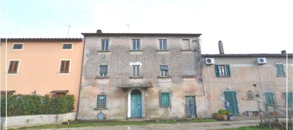 بناية في Larciano, Italy 200متر مربع رقم 131115 10