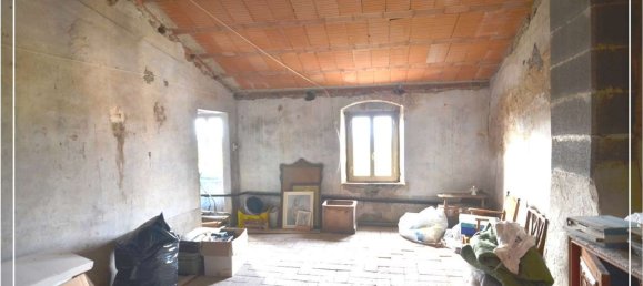 بناية في Larciano, Italy 200متر مربع رقم 131115 8