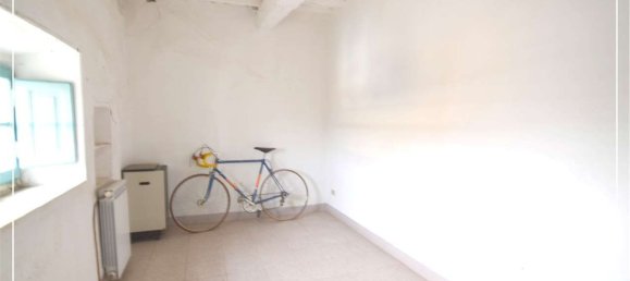 بناية في Larciano, Italy 200متر مربع رقم 131115 2