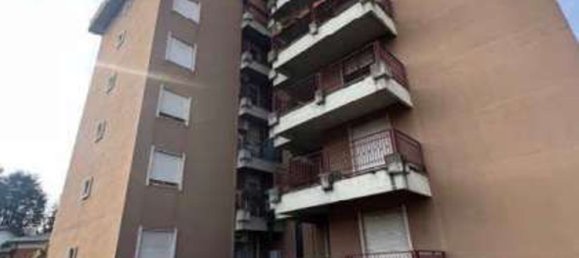 Apartamento de 5 habitaciónes en Busto Arsizio, Italy No. 299487 3