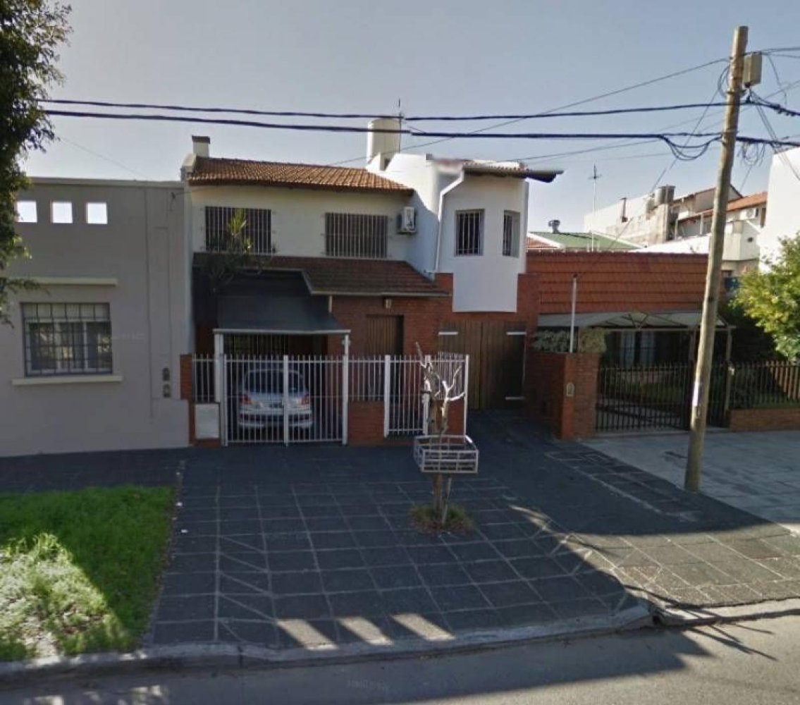 4 bedrooms House in Vicente Lopez, Argentina No. 6210