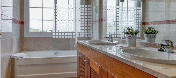 4 chambres Villa à Alhaurin de la Torre, Spain No. 180010 5