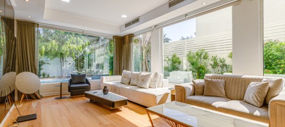 5 Schlafzimmer Villa in Meadows, UAE, Nr. 109667 2